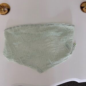 💚lime green strapless bandana style top. size S